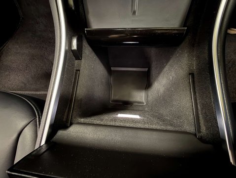 Tesla Model 3 Model 3 Long Range AWD 4WD 4dr 21