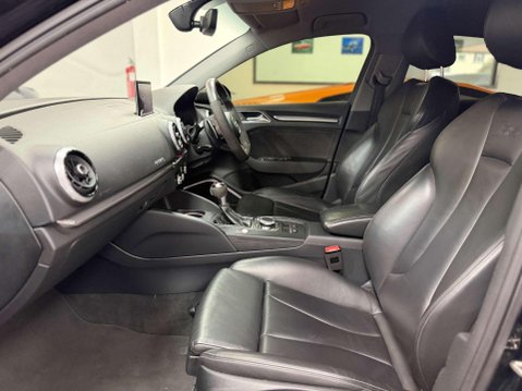 Audi RS3 2.5 TFSI GPF Saloon 4dr Petrol S Tronic quattro Euro 6 (s/s) (400 ps) 34