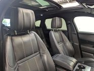 Land Rover Range Rover Velar 3.0 Range Rover Velar R-Dynamic HSE D300 Auto 4WD 5dr 31
