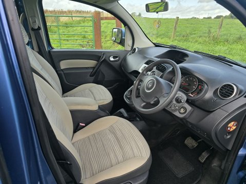 Renault Kangoo EXPRESSION 16V 22