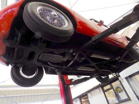 Daimler SP250 Dart 67