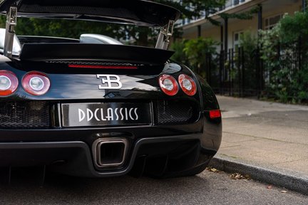 Bugatti Veyron 16.4 19