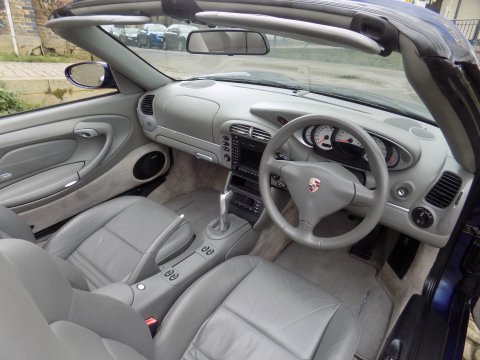 Porsche 911 (996) Carrera 4 Cabriolet 66