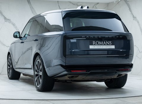 Land Rover Range Rover P460e Autobiography LWB 10