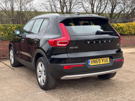 Volvo XC40 2.0 XC40 Momentum D3 5dr 12