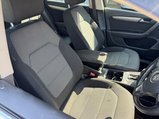 Volkswagen Passat 2.0 TDI BlueMotion Tech Highline DSG Euro 5 (s/s) 5dr 8