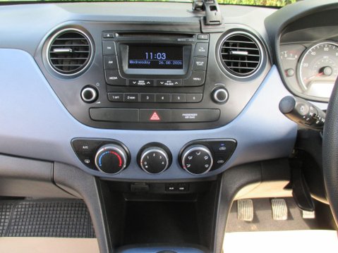 Hyundai i10 1.2 SE Euro 5 5dr 16