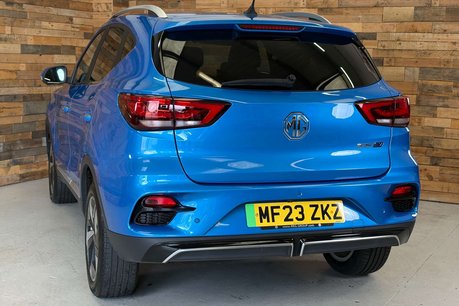 MG ZS 51.1kWh Trophy Connect SUV 5dr Electric Auto (176 ps) 92