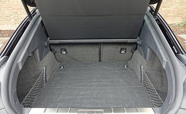 Porsche Panamera Diesel 5