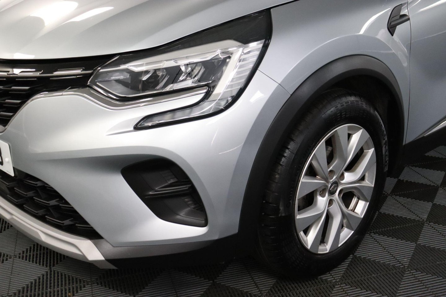 2021 Renault Captur — image 28