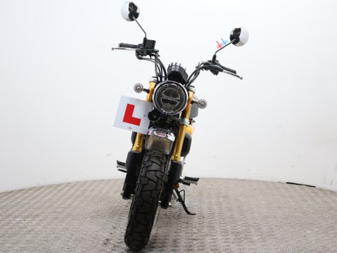 Honda Monkey Z125 MONKEY 5