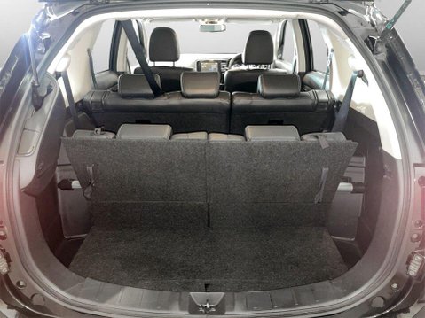 Mitsubishi Outlander 2.0 MIVEC Exceed SUV 5dr Petrol CVT 4WD Euro 6 (s/s) (150 ps) 21