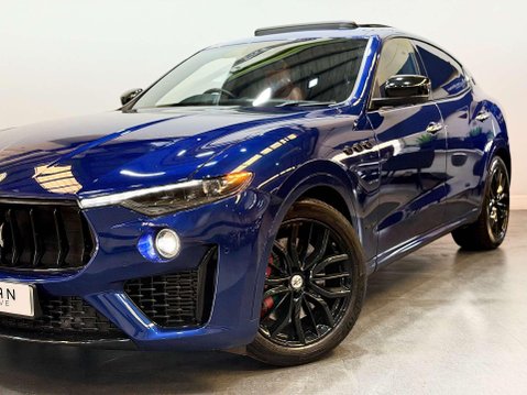 Maserati Levante 3.0 V6 GranSport Nerissimo SUV 5dr Petrol ZF 4WD Euro 6 (s/s) (350 ps) 14