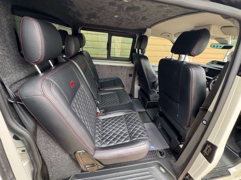 Volkswagen Transporter 2.0 Transporter T32 Highline TDI 4Motion Semi-Auto 4WD 29