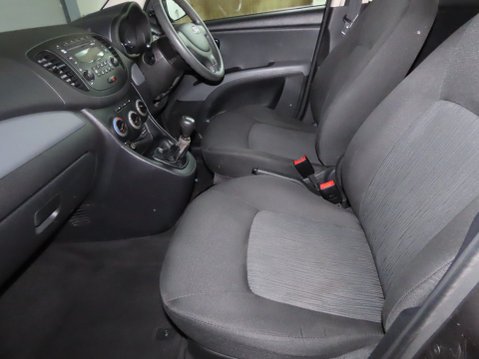 Hyundai i10 CLASSIC 11