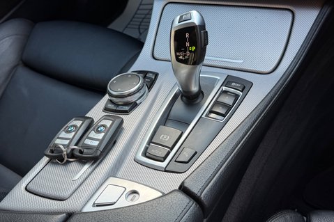 BMW 5 Series 520D M SPORT TOURING 37