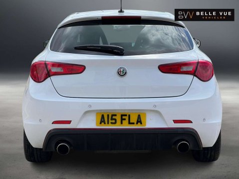 Alfa Romeo Giulietta 1.7 Giulietta Veloce TBi Semi-Automatic 5dr *NATIONAL DELIVERY* 9