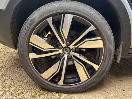 Volvo XC40 1.5h T5 Twin Engine Recharge 10.7kWh R-Design Pro SUV 5dr Petrol Plug-in Hy 30