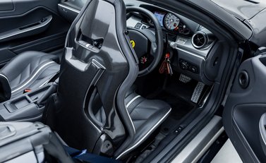 Ferrari 599 SA Aperta 16