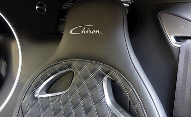 Bugatti Chiron 36