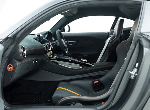 Mercedes-Benz Amg GT GT Black Series 12