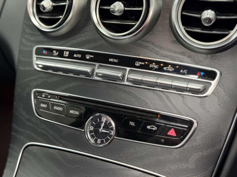 Mercedes-Benz C Class 2.0 C300 AMG Line (Premium Plus) Coupe 2dr Petrol G-Tronic+ Euro 6 (s/s) (2 43