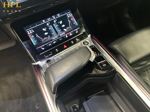 Audi E-Tron 50 Vorsprung Sportback 5dr Electric Auto quattro 71.2kWh (313 ps) 1 Owner 17