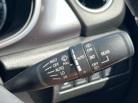 Suzuki Vitara SZ-T BOOSTERJET MHEV 32