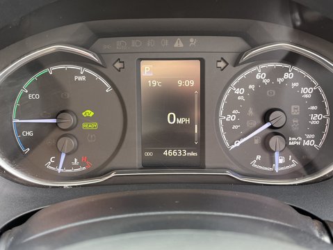 Toyota Yaris 1.5 Hybrid Icon Tech 5dr CVT 15