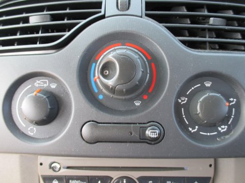 Renault Kangoo 1.5 dCi Extreme Euro 5 5dr 16