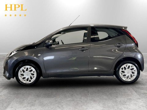 Toyota Aygo 1.0 VVT-i x-play Hatchback 5dr Petrol Manual Euro 6 (s/s) (71 ps) 4