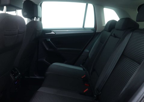 Volkswagen Tiguan 1.5 Tiguan Active TSi Semi-Auto 5dr 50