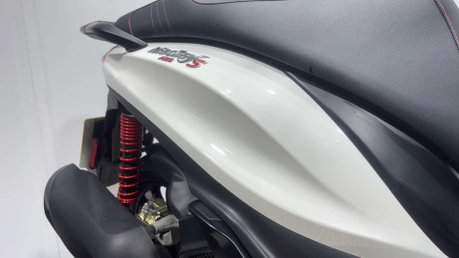Piaggio Medley 2023 ONLY 4K 125CC LEARNER SCOOTER 15 BHP NEW MOT WARRANTY 21