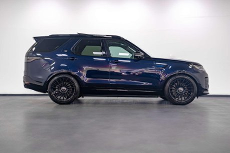 Land Rover Discovery 3.0 Discovery R-Dynamic SE D MHEV Auto 4WD 5dr 3