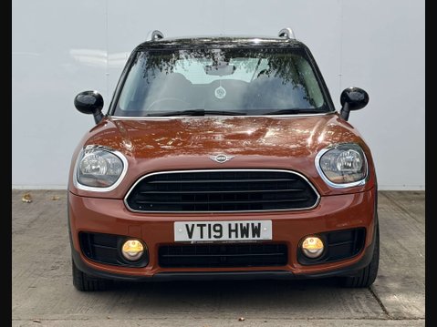 Mini Countryman 2.0 Countryman Cooper D Classic 5dr 33