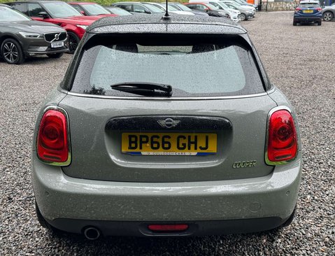 Mini Hatch 1.5 Cooper 5dr 7