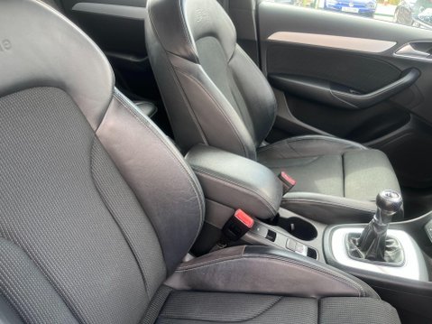 Audi Q3 2.0 TDI S line quattro Euro 5 (s/s) 5dr 39