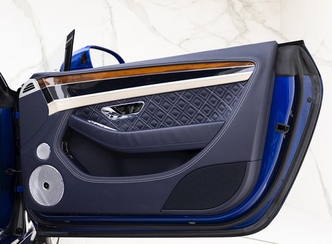 Bentley Continental GT W12 Convertible First Edition 23