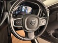 Volvo XC60 2.0 B4 MHEV Momentum Pro Auto AWD Euro 6 (s/s) 5dr 23
