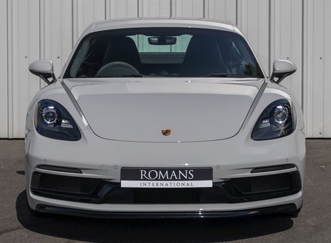 Porsche 718 Cayman GTS 4