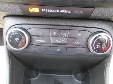 Ford Fiesta 1.1 Ti-VCT Zetec Euro 6 (s/s) 5dr 17