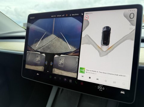 Tesla Model Y (Dual Motor) Long Range SUV 5dr Electric Auto 4WDE (384 bhp) 44
