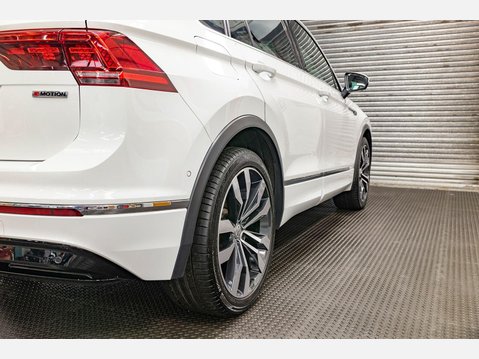 Volkswagen Tiguan 2.0 TDI R-Line Tech DSG 4Motion Euro 6 (s/s) 5dr 78
