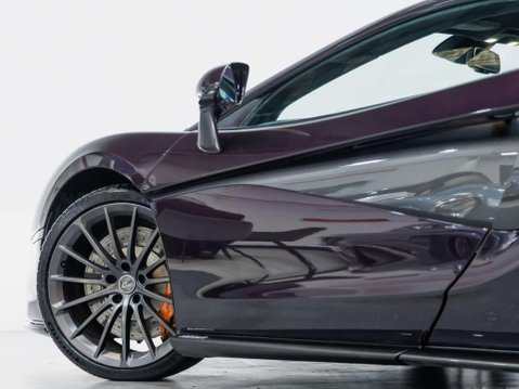 McLaren 570 3.8T V8 Coupe 2dr Petrol SSG Euro 6 (s/s) (570 ps) 29
