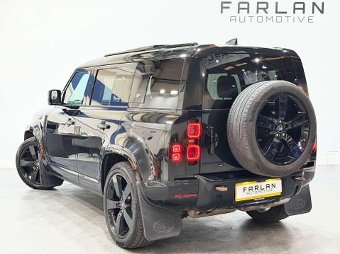 Land Rover Defender 3.0 D300 MHEV X-Dynamic HSE SUV 5dr Diesel Auto 4WD Euro 6 (s/s) (300 ps) 4