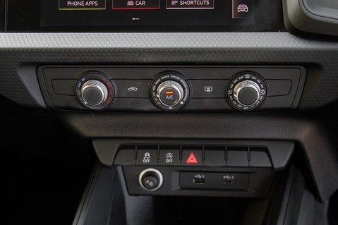 Audi A1 SPORTBACK TFSI SE 32