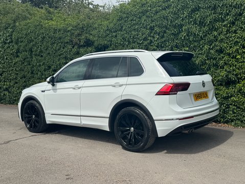 Volkswagen Tiguan 2.0 TDI R-Line SUV 5dr Diesel DSG Euro 6 (s/s) (150 ps) 7