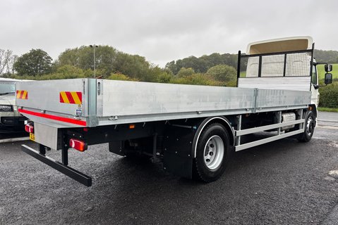 DAF LF 280 FA 18T Scaffold Lorry - 24ft Body - Manual / Air Suspension 2