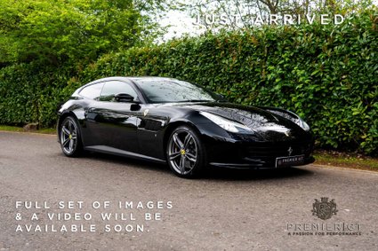 Ferrari GTC4 Lusso V12. CARBON FIBRE INTERIOR. PANORAMIC ROOF. PASSENGER DISPLAY. 