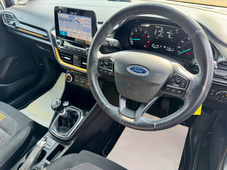 2018 Ford Fiesta — image 36